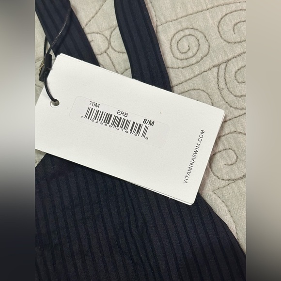 NEW Vitamin A Leah Ribbed One Piece Swimsuit M Sz 8 Black Classic - Picture 7 of 9